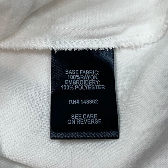 Torrid Cardigan Women 0X White Eyelet Challis Tie Front Third Piece Boho Duster - Picture 8 of 9